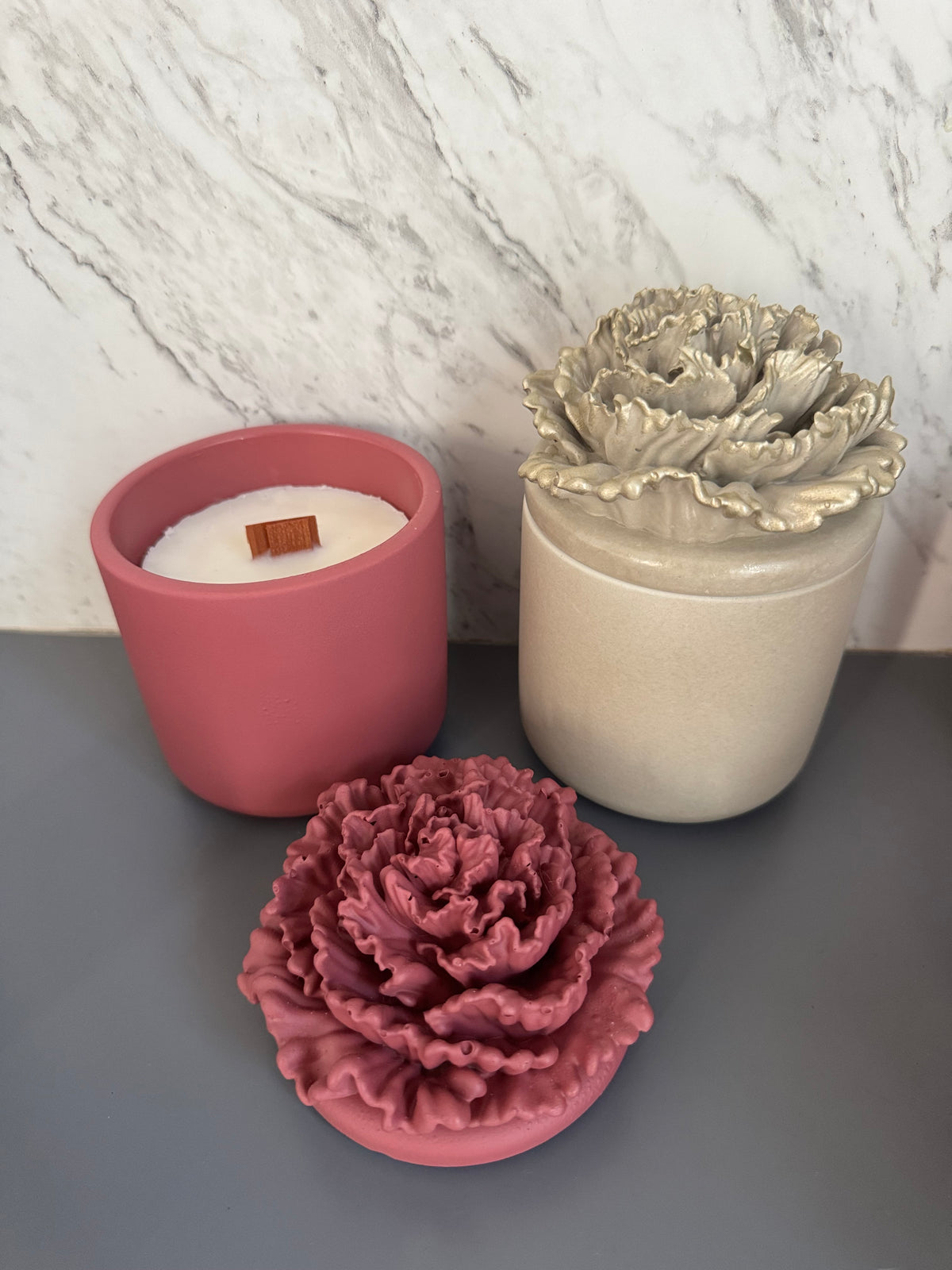 Tarro de vela “Dulce Clavel” 15oz