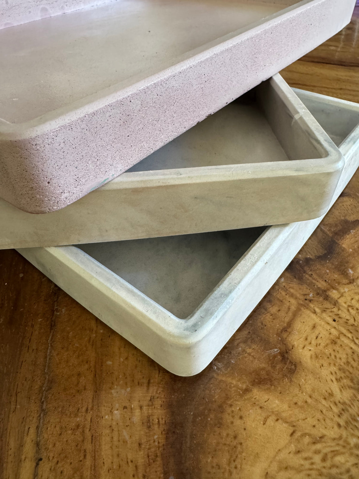 Bandeja rectangular bordes delgados