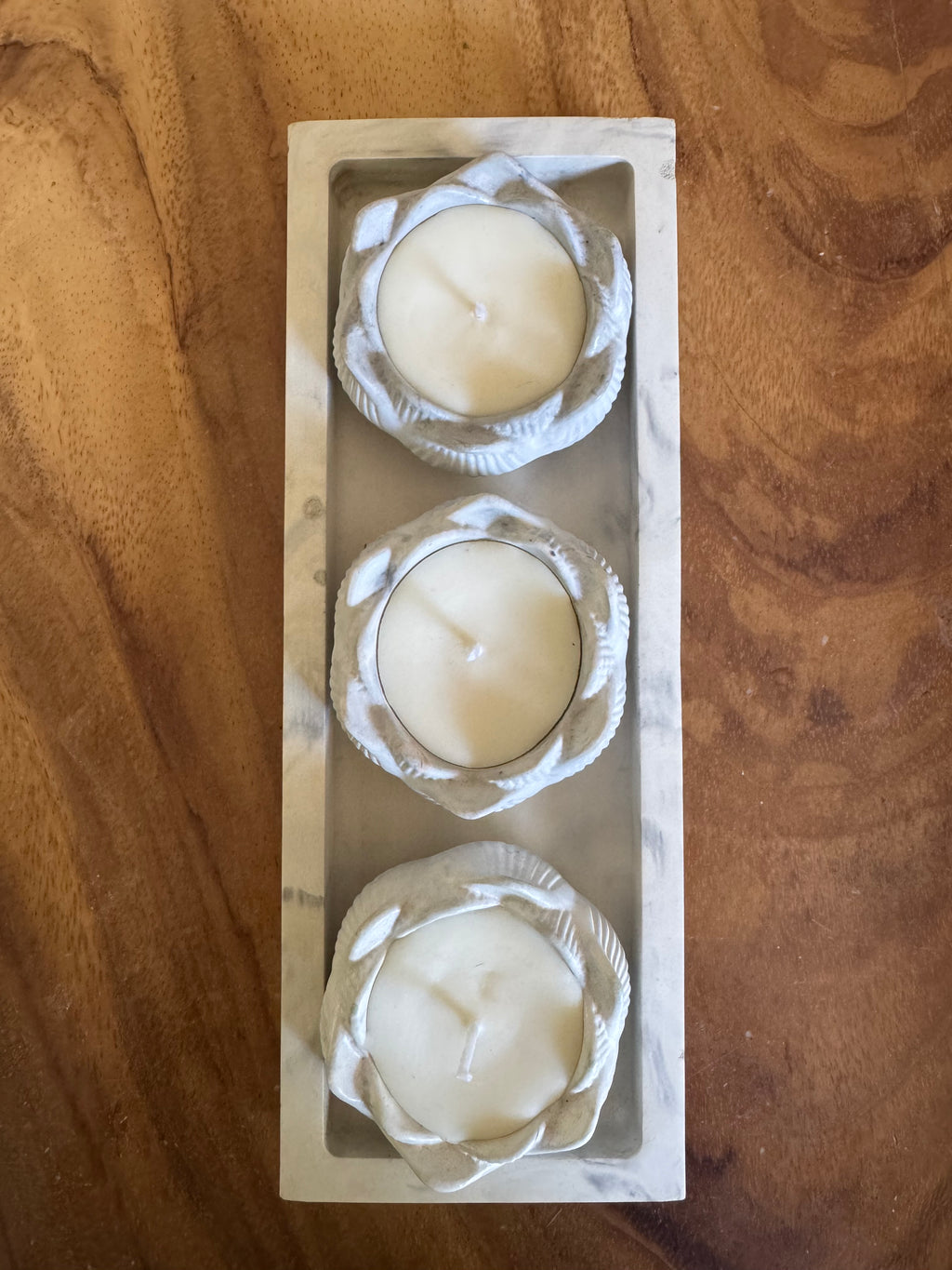Bandeja rectangular de bordes anchos